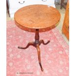 A George III oak circular topped wine table, Diam.51cm H.68cm