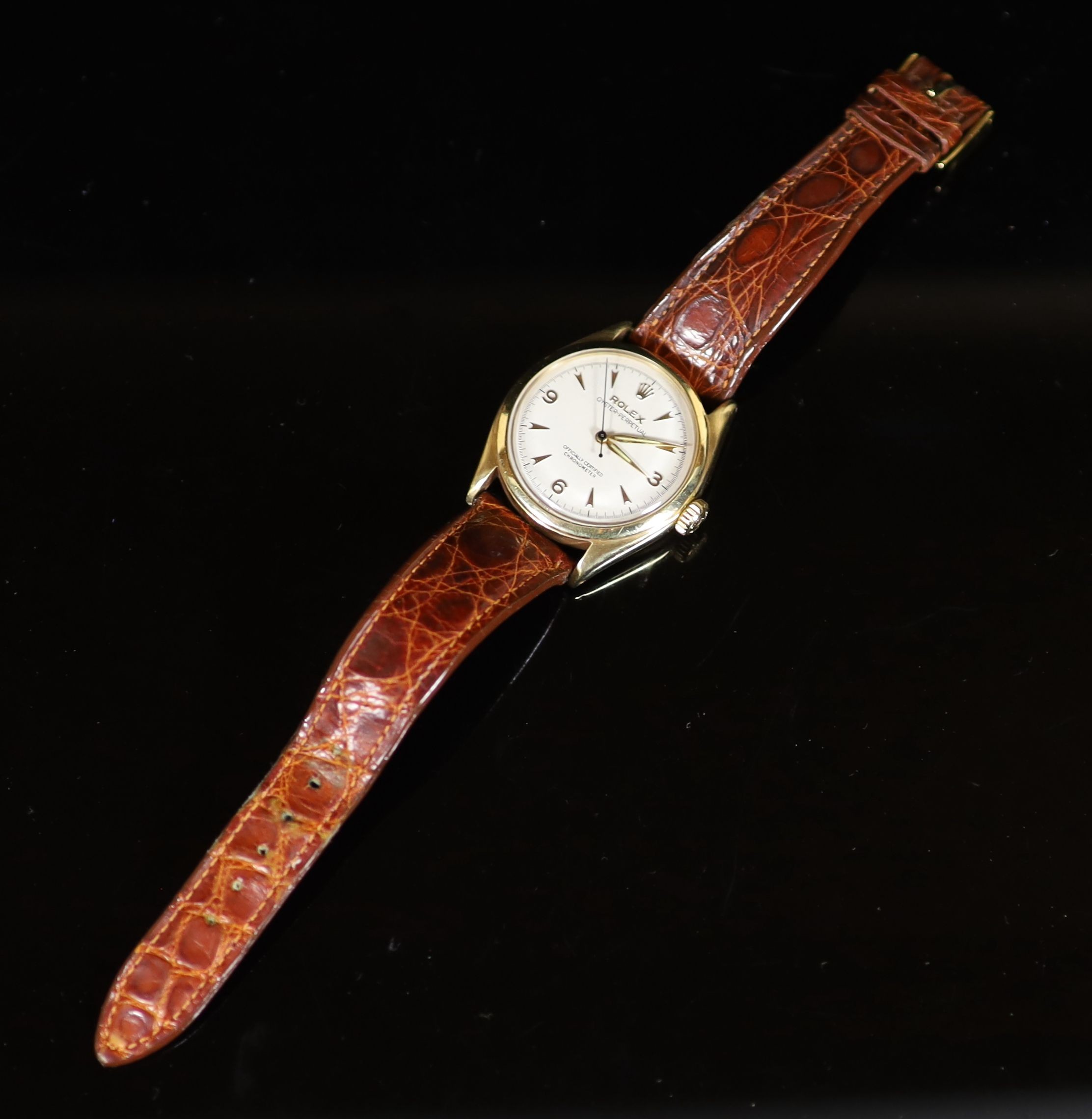 A gentleman's early 1950's 9ct gold Rolex Oyster Perpetual bubbleback wrist watch, on a leather - Image 3 of 4