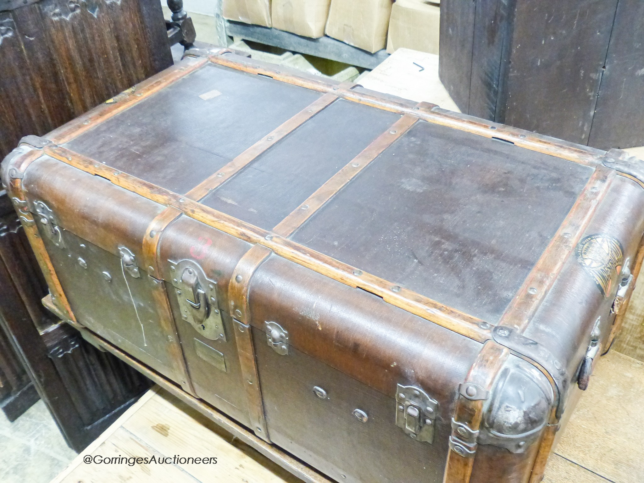 A vintage wood bound travelling trunk, length 102cm, depth 60cm, height 43cm - Image 3 of 5