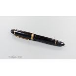 A Mont Blanc Meisterstuck fountain pen, 14cm