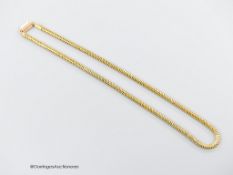 An Edwardian 15ct snake link choker chain, 37cm, 16.5 grams.