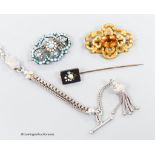 A George V silver albertina, 27cm, an Edwardian yellow metal and citrine brooch, a turquoise and