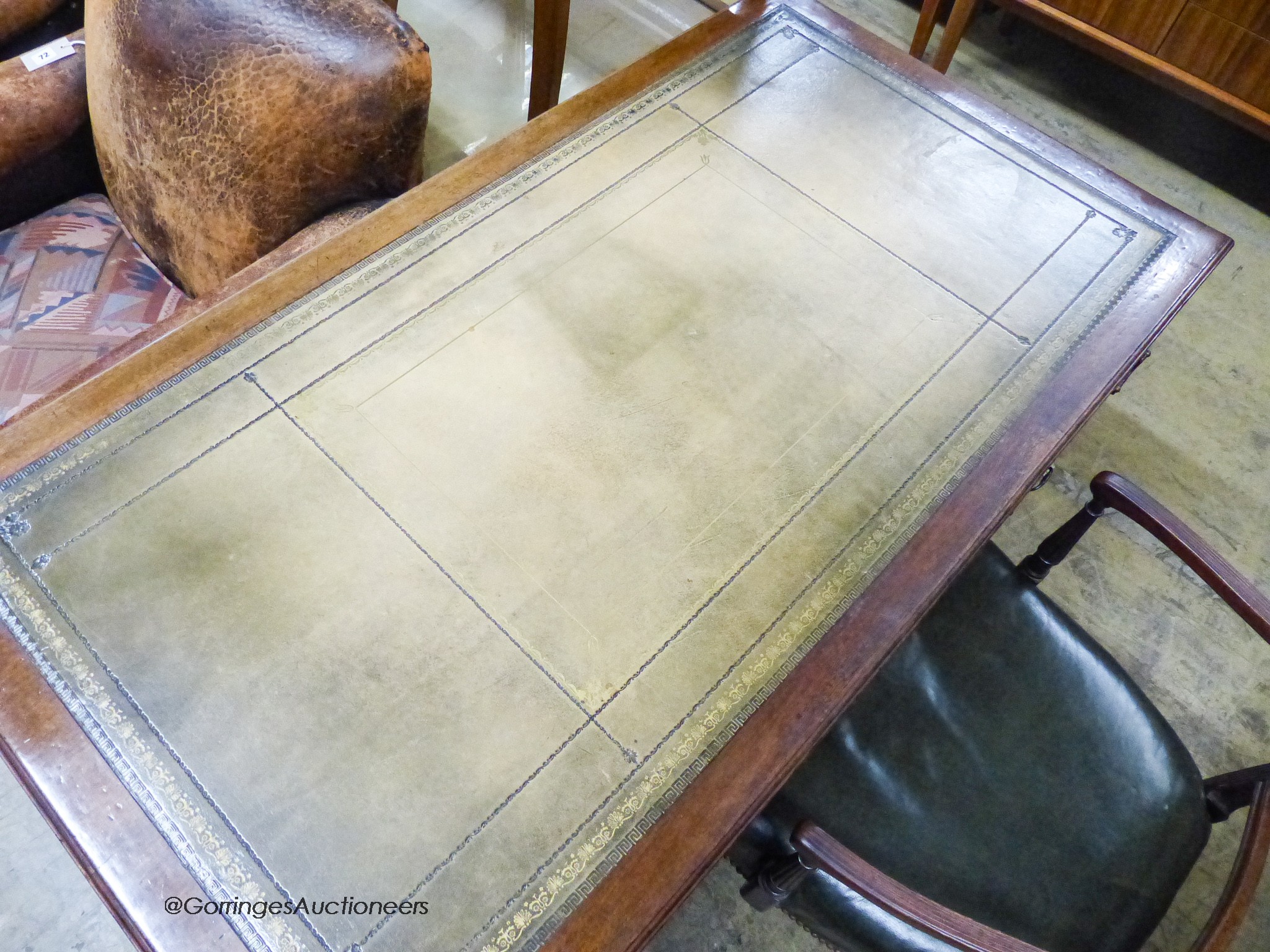 An Edwardian mahogany pedestal desk, length 138cm, depth 75cm, height 74cm together with a George - Image 3 of 4