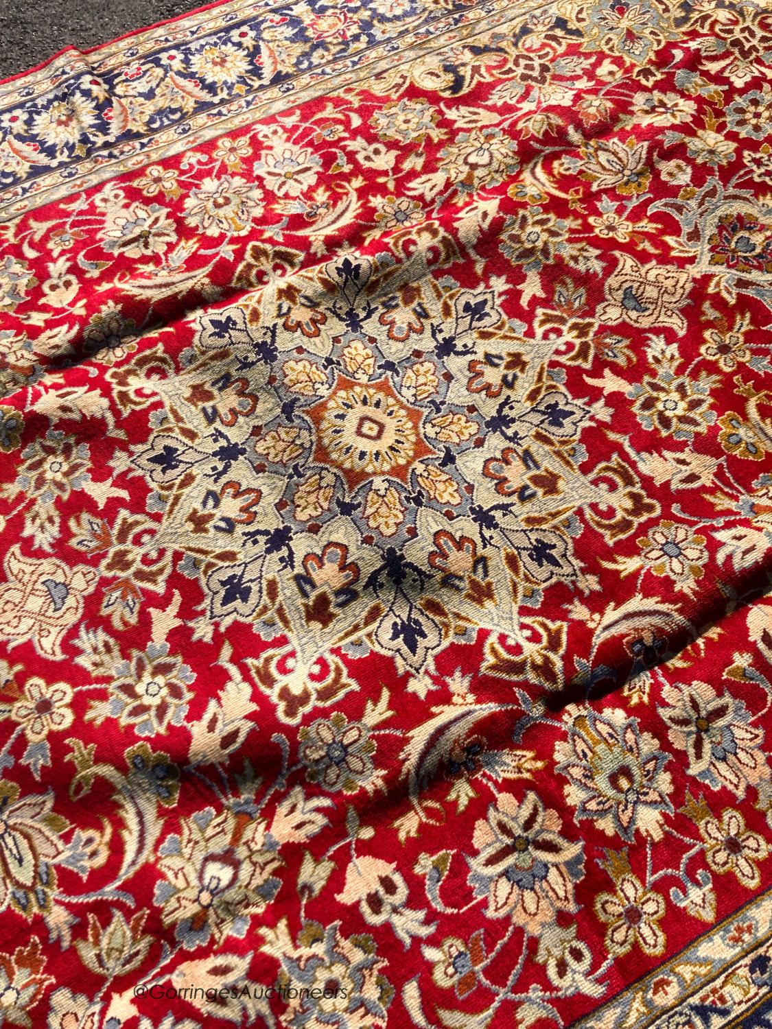 A Najaf Abad carpet, 370 x 250cm - Image 6 of 7