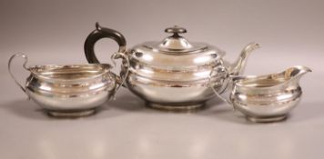 A George VI three-piece silver tea service, oval form, Sheffield 1939, Viner's Ltd, gross weight