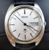 A gentleman's 1970's stainless steel Grand Seiko Hi-Beat chronometer day/date automatic wrist