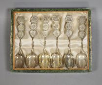 A set of six Chinese white metal spoons, with Chinese character terminals, 12.2cm, unmarked, 72