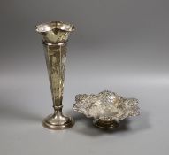 A late Victorian pierced silver pedestal bonbon dish, London, 1898, 16cm and a later silver mounted