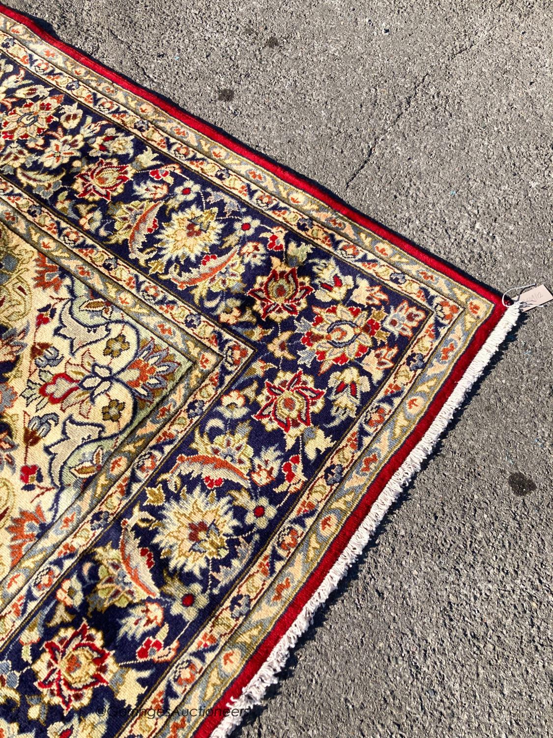 A Najaf Abad carpet, 370 x 250cm - Image 3 of 7