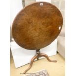 A George III circular mahogany tilt top tea table, diameter 79cm, height 69cm