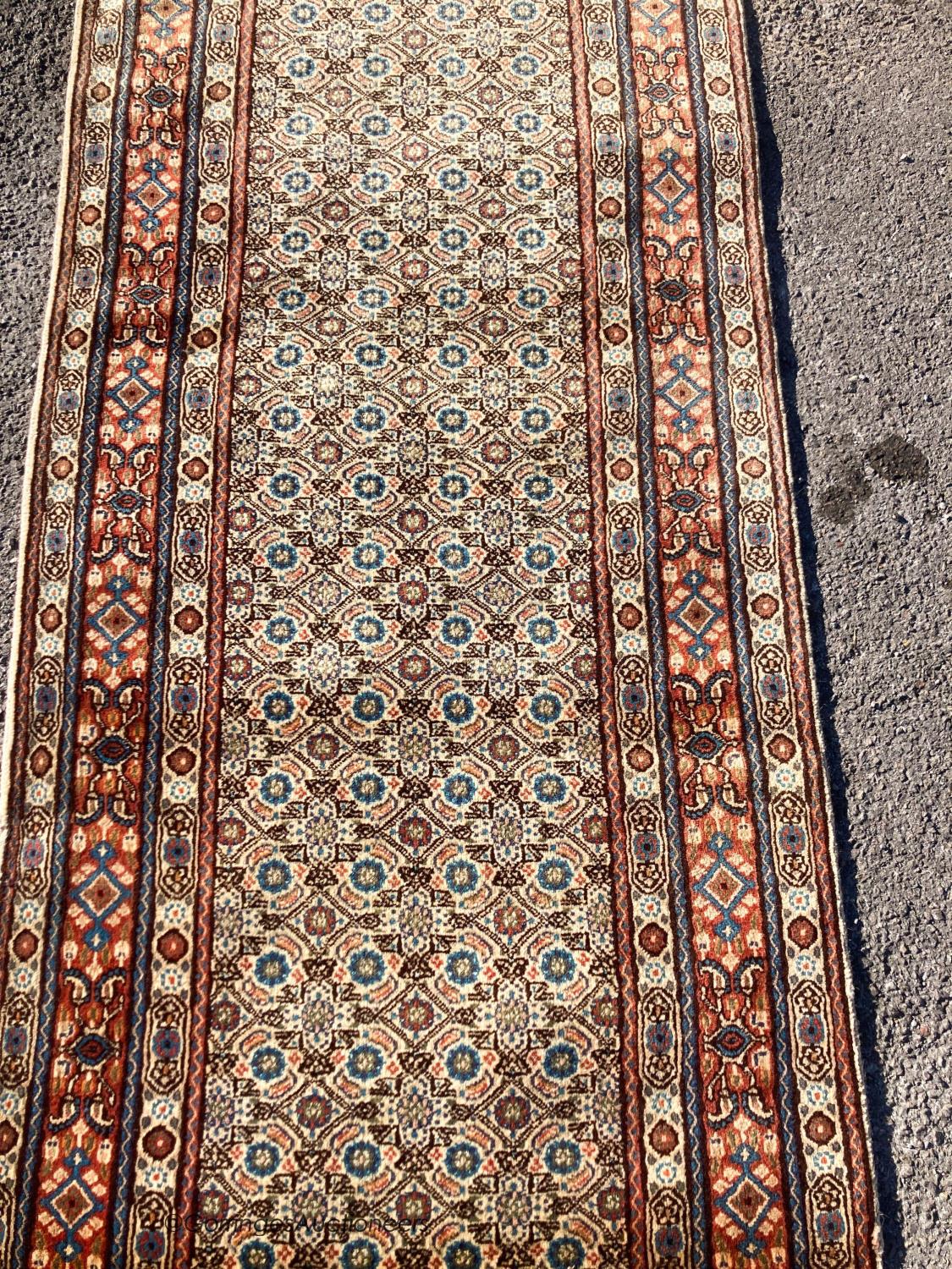 A Mood rug, 394 x 80cm - Image 4 of 6