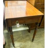 A Regency mahogany Pembroke table, W.50cm D.76cm H.71cm