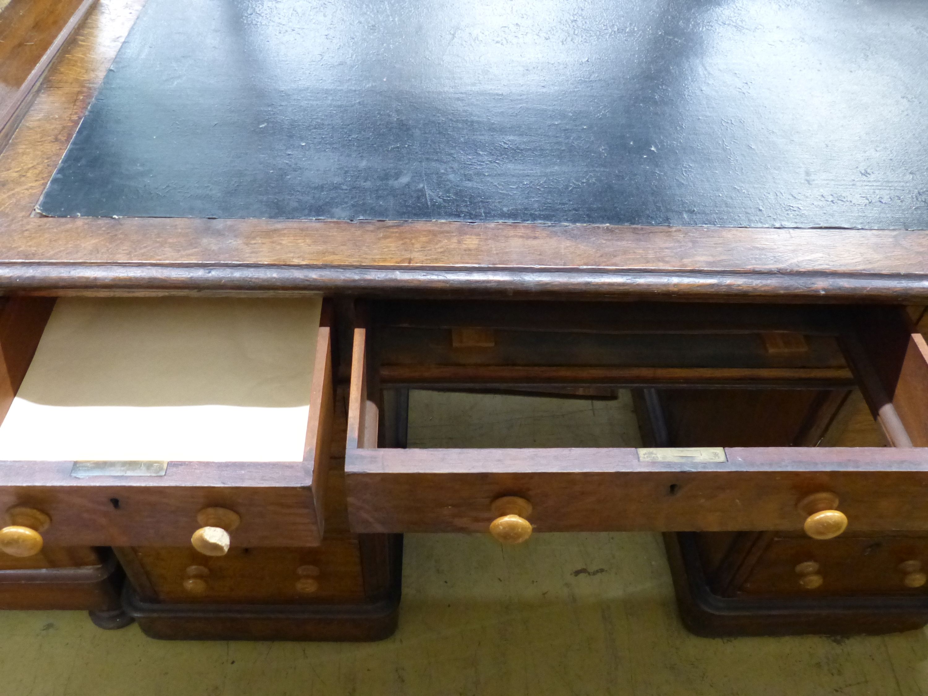 A late Victorian oak pedestal desk, length 122cm - Image 3 of 3