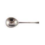 A James I / Charles I West Country seal top silver spoon, possibly John Parnell, Truro, c1620-40,