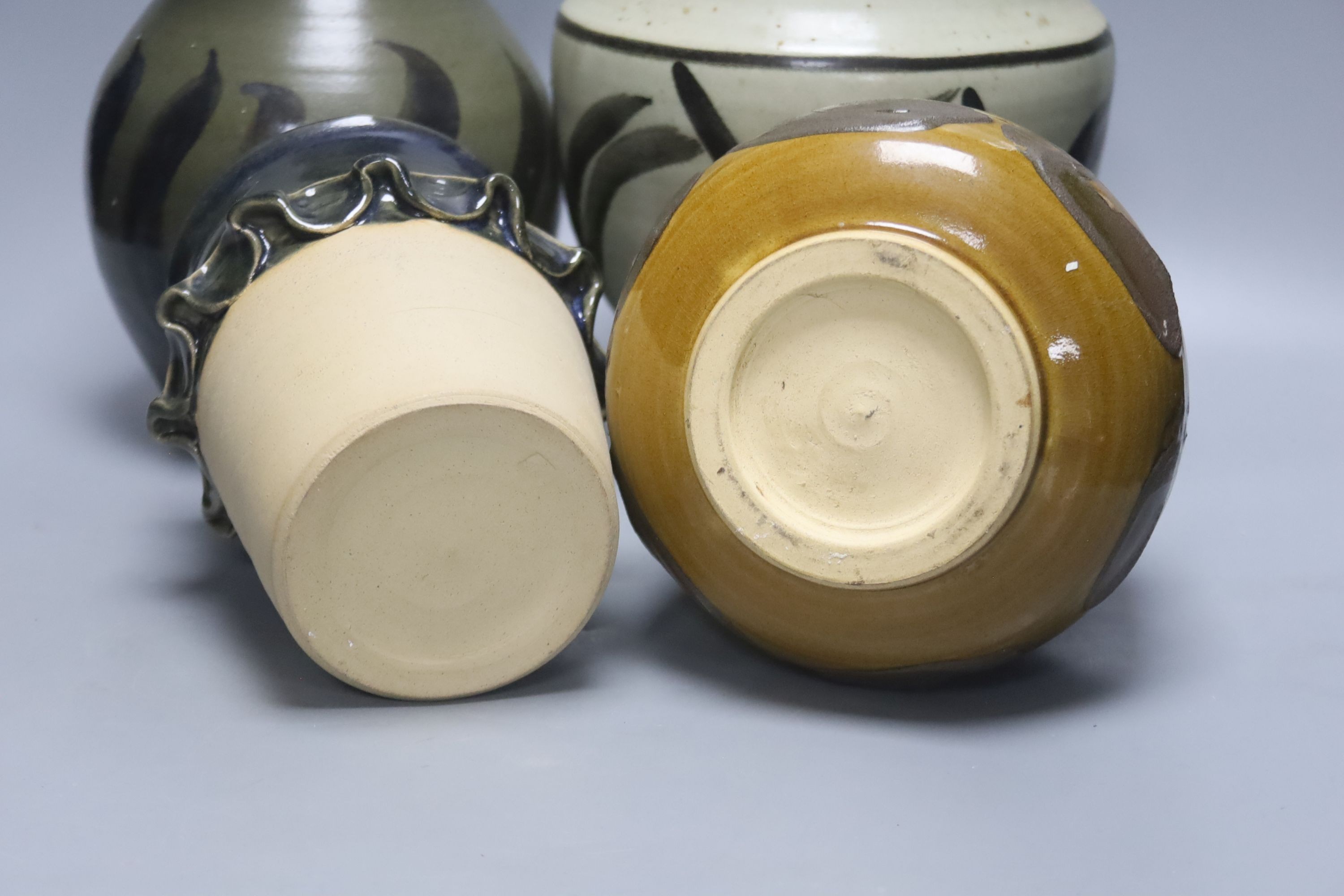 Andrew Rudebeck. A pottery jar and cover, 22cm and three Studio pottery vases - Image 2 of 3