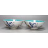 A pair of Chinese porcelain enamelled bowls, diameter 16cm