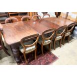 A late Victorian mahogany extending dining table, 238cm extended, two spare leaves, depth 118cm,