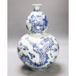 An impressive Chinese blue and white double gourd ‘dragon’ vase37cm