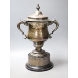 An Edwardian silver two handle presentation trophy cup and cover(a.f.) with later engraved