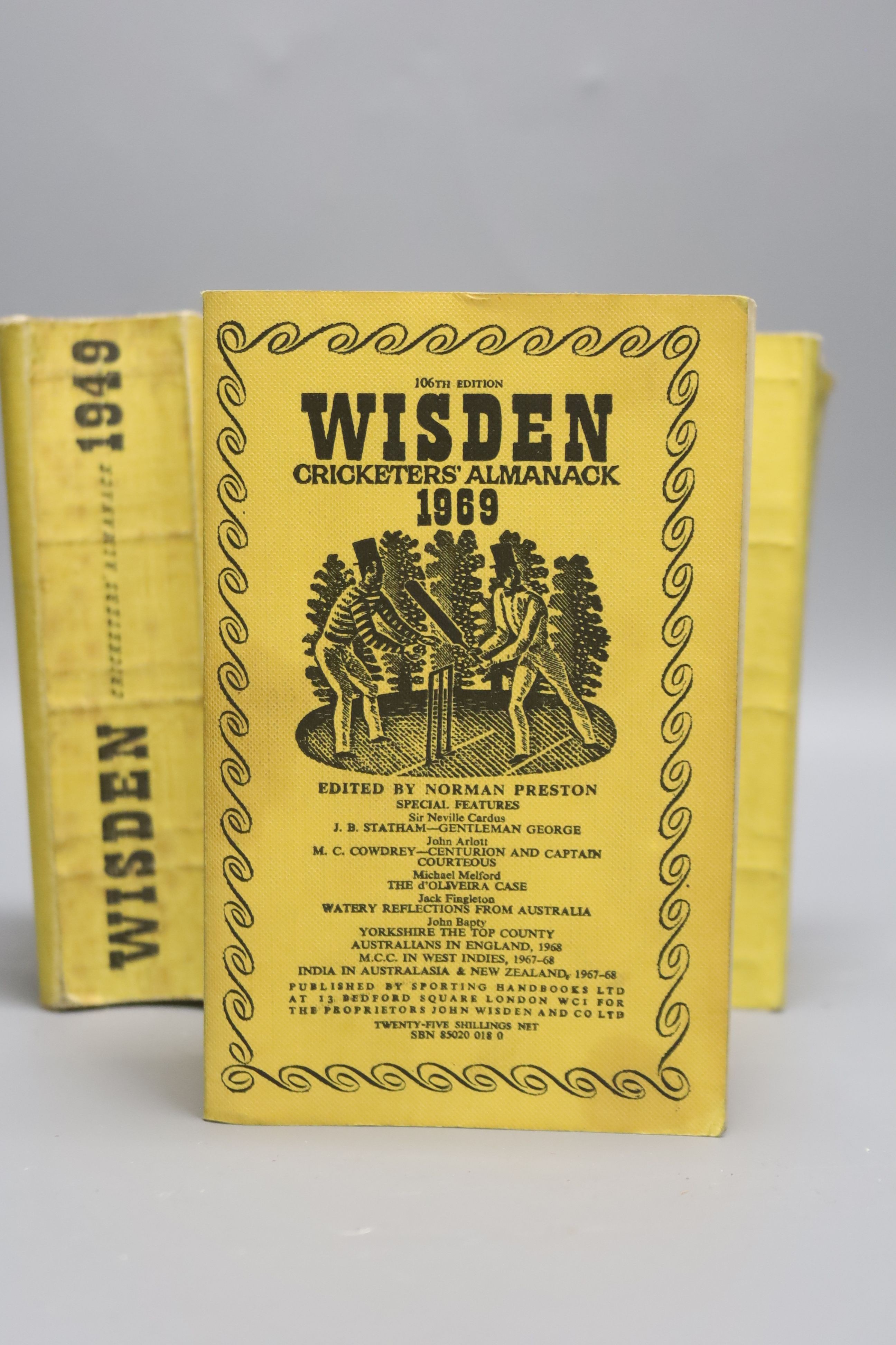 ° Five Wisden Cricketer's Almanacks, 1949, 1950, 1953, 1954 and 1969, soft covers - Image 2 of 2