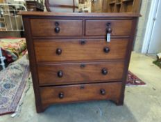A Victorian mahogany chest of drawers, width 102cm, depth 46cm, height 100cm