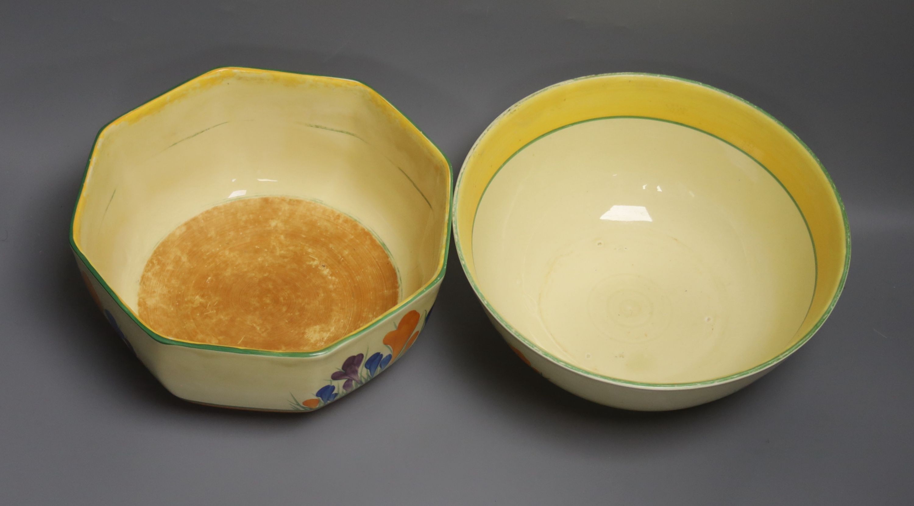 Two Clarice Cliff crocus pattern bowls22cm - Image 3 of 4