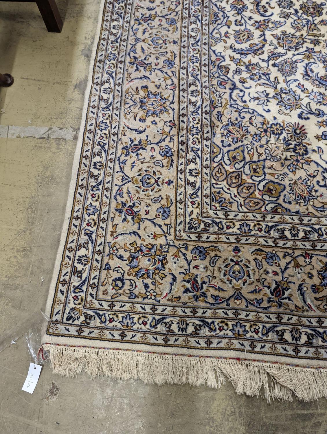 A Nain ivory ground carpet, 315 x 214cm - Image 3 of 8