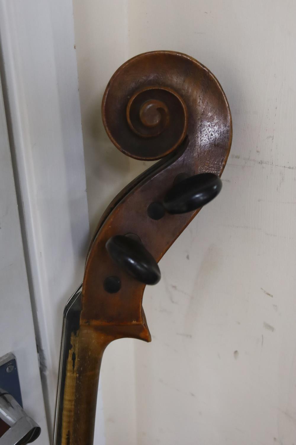 Early 20th century German cello and bow, the back measuring 75cm excluding the button - Image 7 of 12