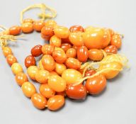 An amber necklace (a.f)