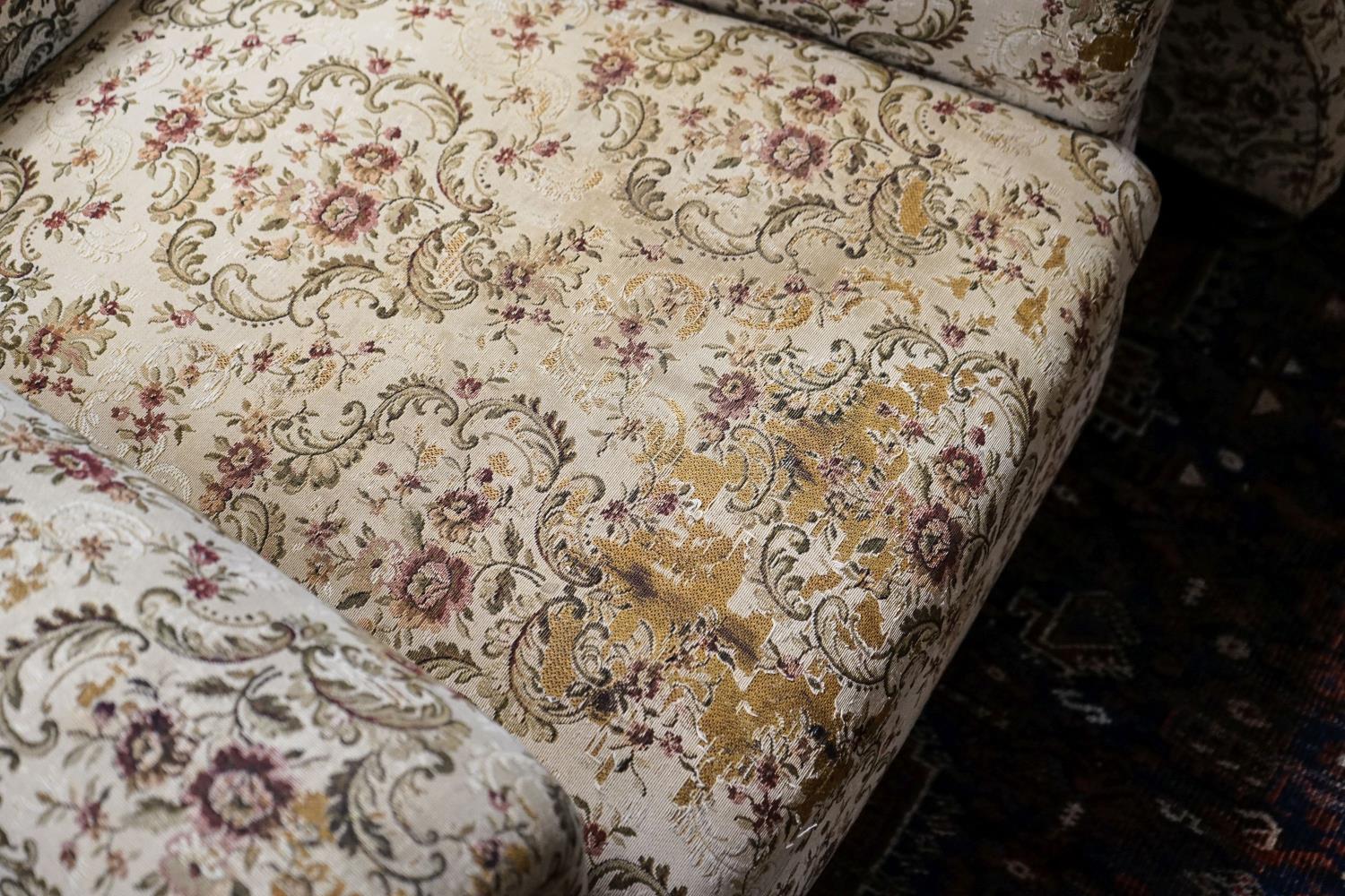 A near pair of late Victorian upholstered armchairs, width 88cm, depth 86cm, height 96cm - Image 2 of 5