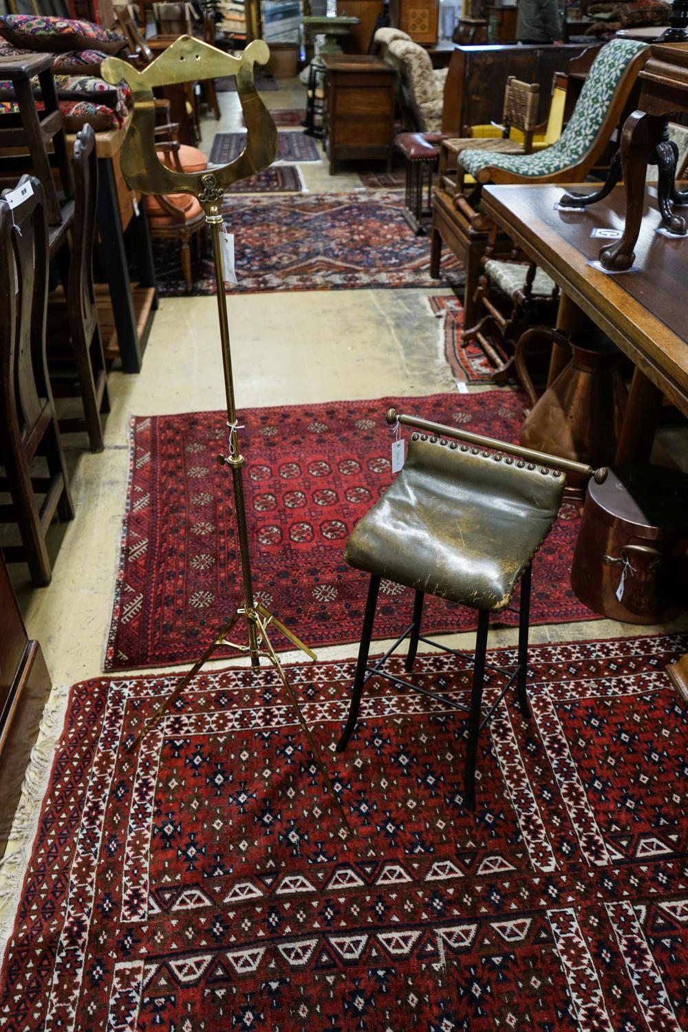 An Edwardian brass music stand and stool - Image 6 of 7