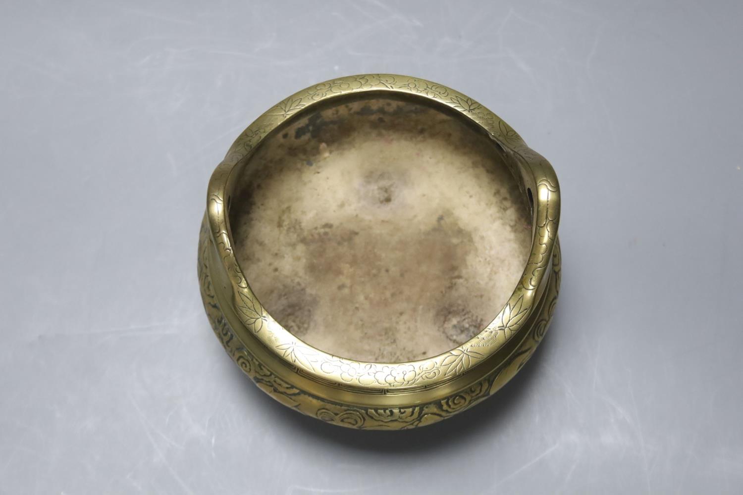 A Chinese bronze tripod censer, early 20th century,14cm - Image 3 of 4