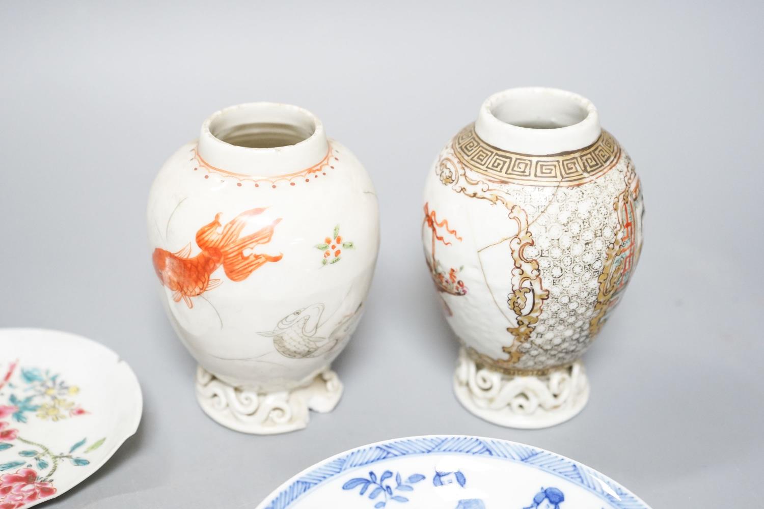 Assorted Chinese porcelain vases and tea wares, Qing dynasty or later - Image 5 of 7