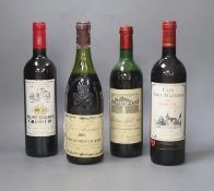 4 bottles of red wine - Chateau Neuf du Pape 1985, Pomerol 2002, Saint-Emillion grand cru 2016,