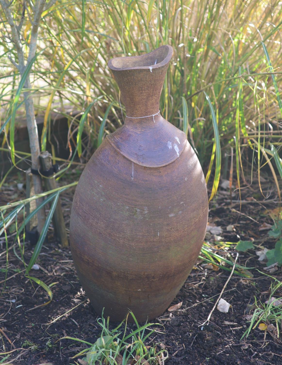 A terracotta garden urn ornament, height 86cm - Image 2 of 3