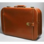 A 1950's Victor tan leather case