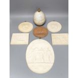 Decorative faux marble roundels, plaques and a faux ostrich egg box 28cm