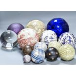 Quantity of mixed baubles, witches ball etc.