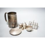 An Edwardian silver mug, by Walker & Hall, Sheffield, 1901, 12.4 cm, a silver toastrack, silver