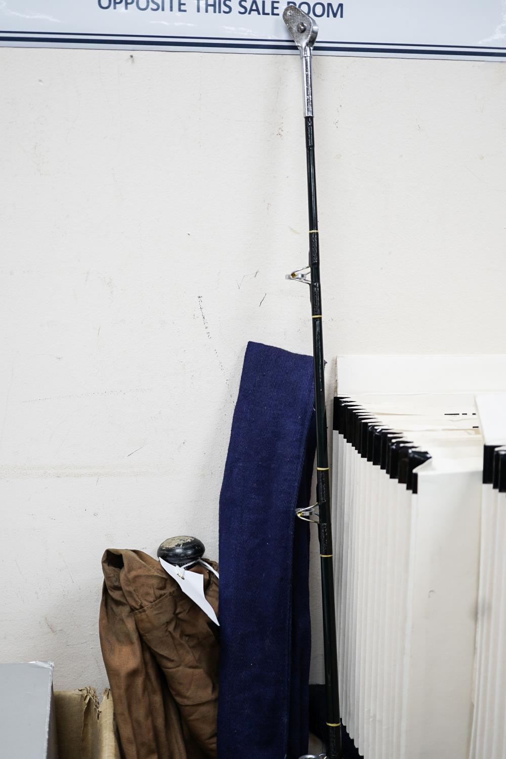 A Sealey octopus cane fishing rod and A Sealey carbon fibre rod, two others, reel and accessories - Image 9 of 9