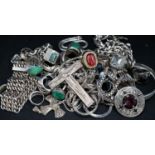 A mixed group of mainly white metal jewellery, including bracelet and rings.