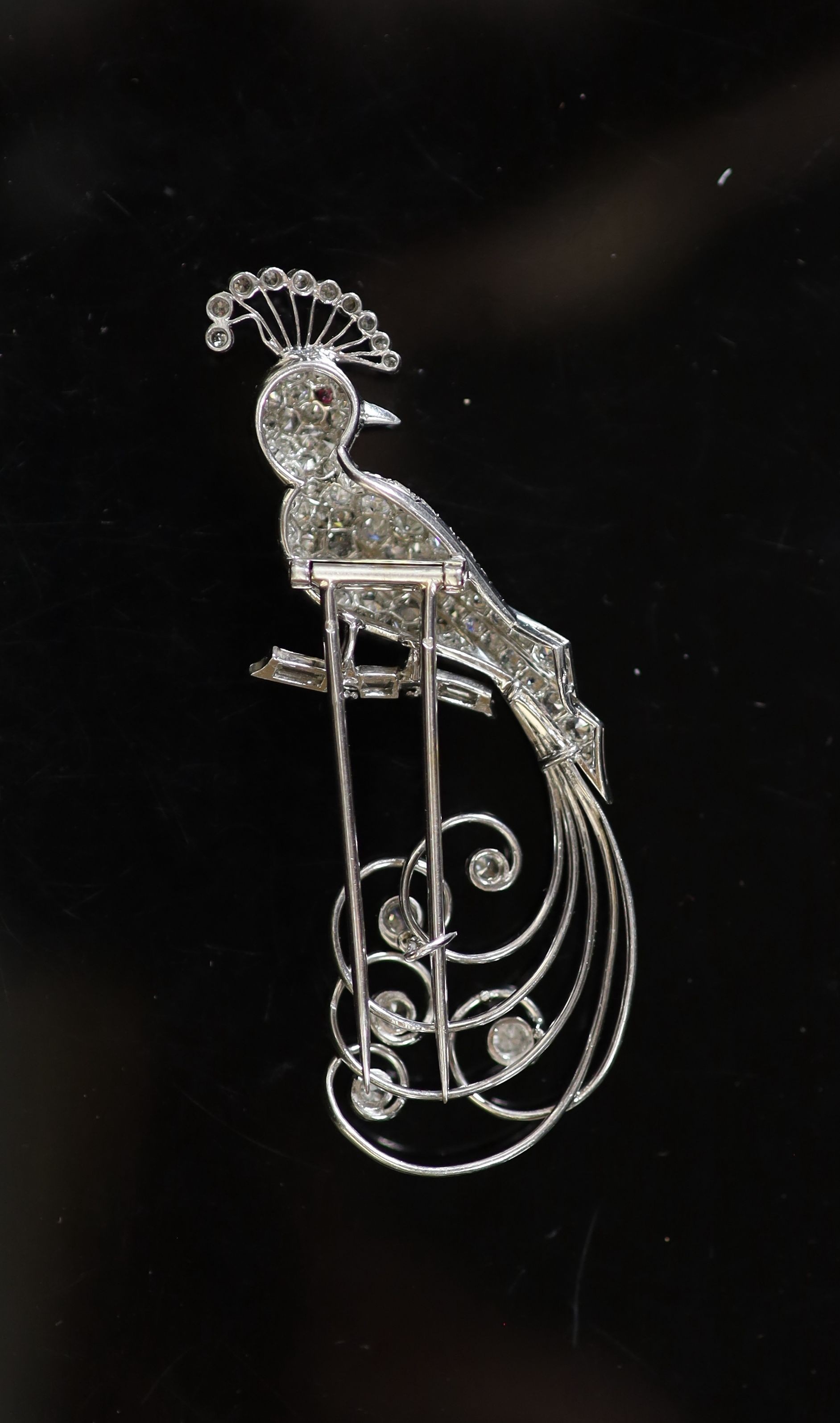 An early to mid 20th century French 18ct white gold and diamond encrusted 'bird of paradise' clip - Image 2 of 2