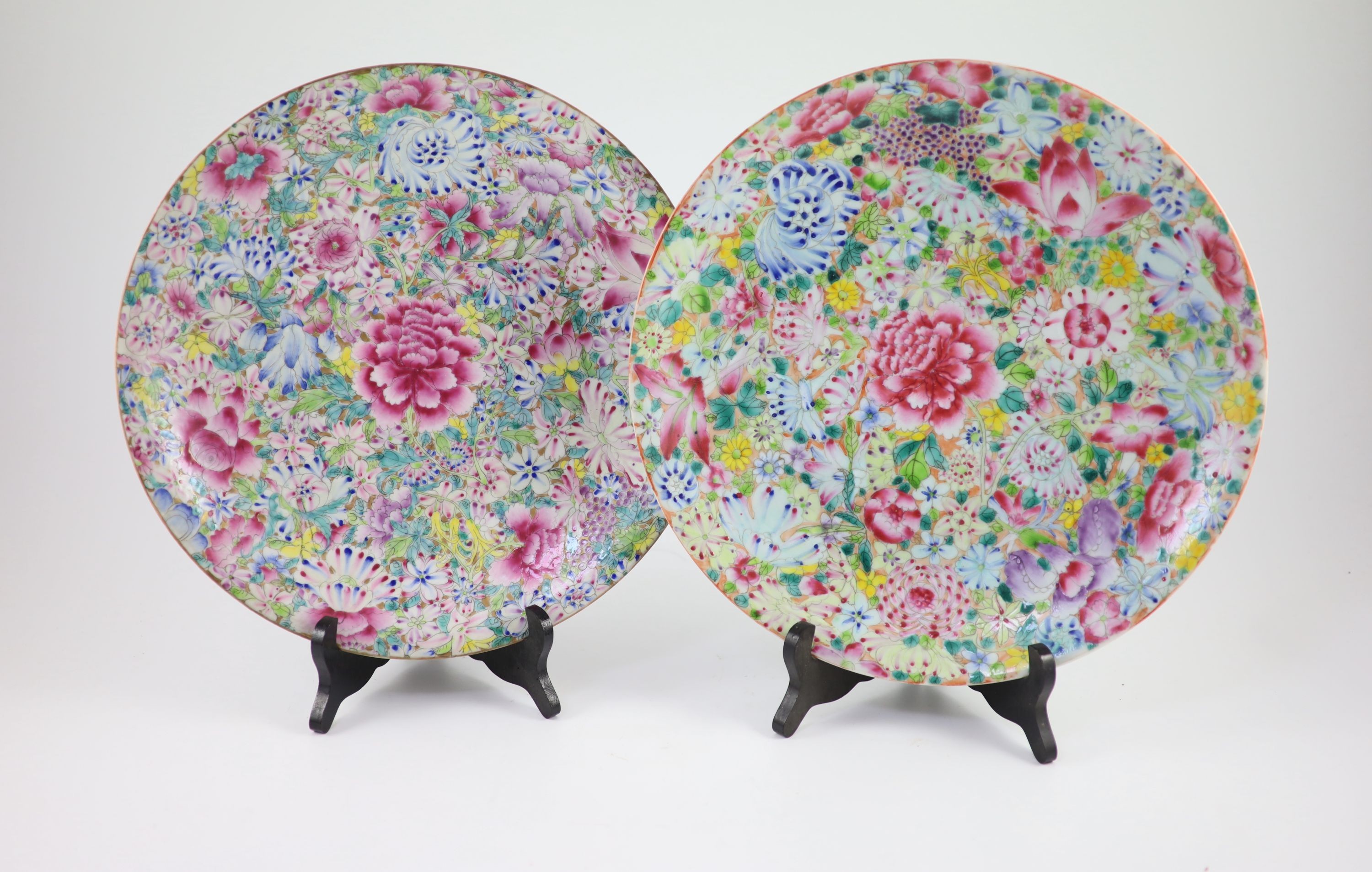 A near pair of Chinese famille rose’millefleur’ dishes and a similar alms bowl, Republic period,each - Image 5 of 6