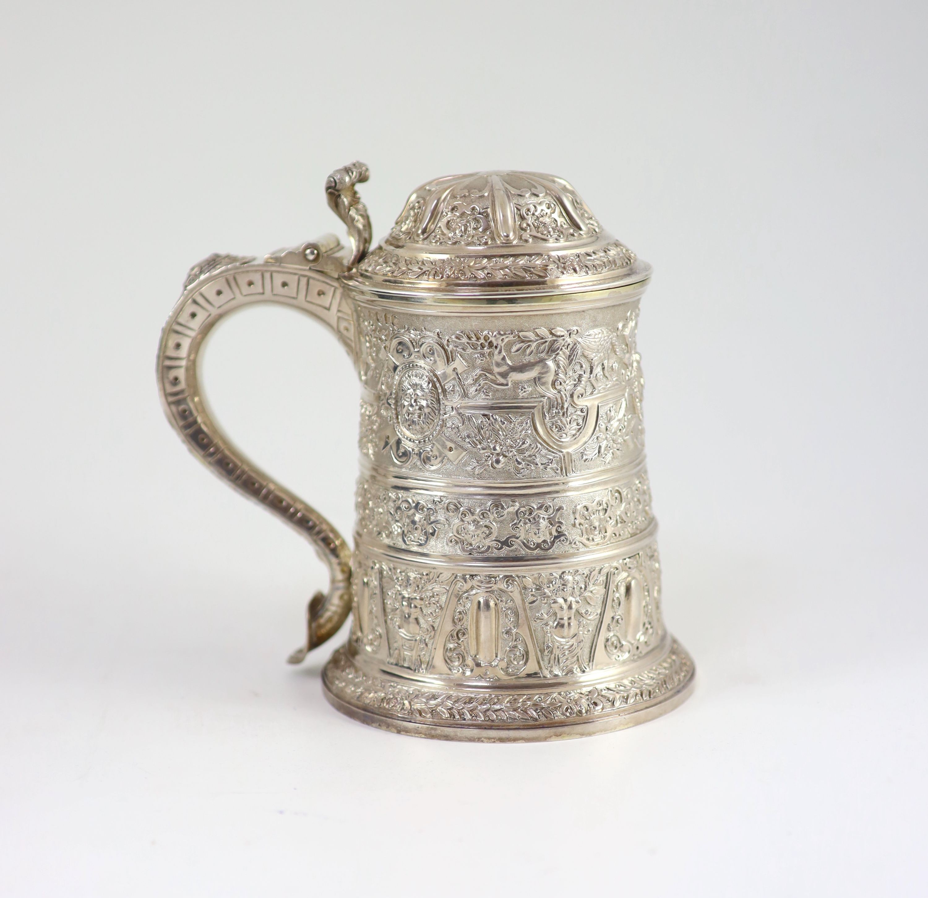 A good Victorian silver tankard, by John Samuel Hunt, (Hunt & Roskell, late Storr & Mortimer),of - Image 2 of 8