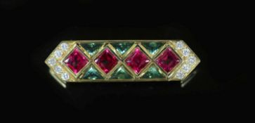 A 20th century Continental 18ct gold, two colour tourmaline? and diamond set bar brooch,with arrow