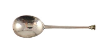 A 17th century silver seal top spoon,with engraved initials, indistinct marks, 16.3cm, 39 grams.
