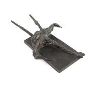 § Bernard Meadows (1915-2005) Fallen BirdbronzemonogrammedH 8.5cm. L 23cm. D 16cm.