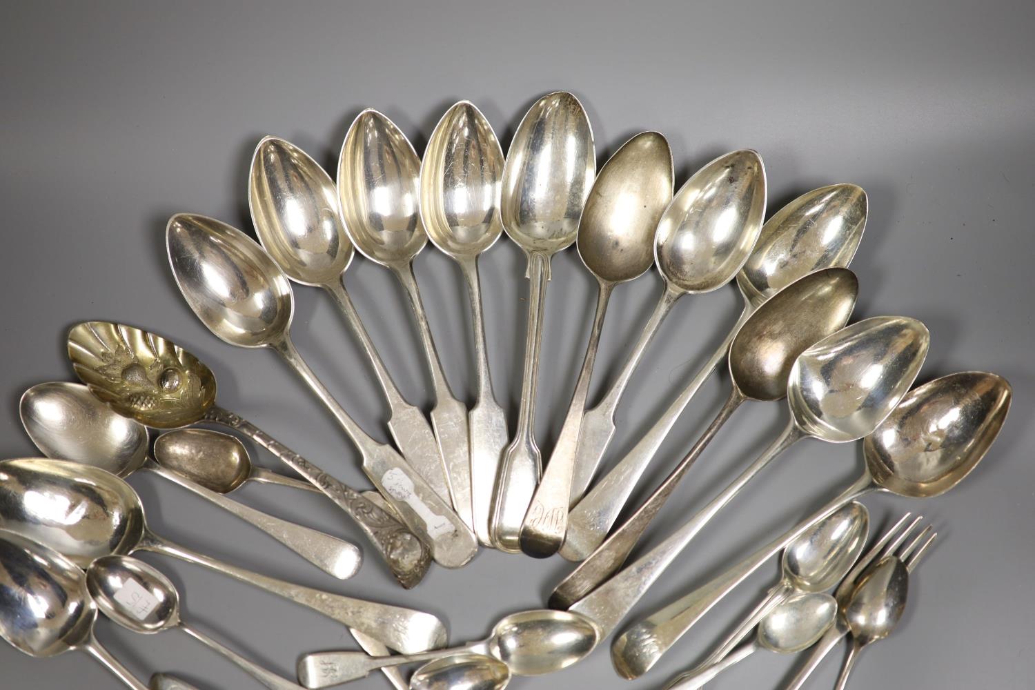 A small quantity of assorted English and continental flatware, various dates and makers, 46oz. - Image 3 of 4
