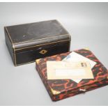 A trompe l’oeuil painted box, 22cm and a Morocco leather jewellery box (2)