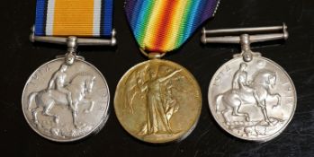 WWI medals - pair to 3206 SJT. H.C. Holder 16-LOND. R. and Victory medal to G-75192 PTE. A.